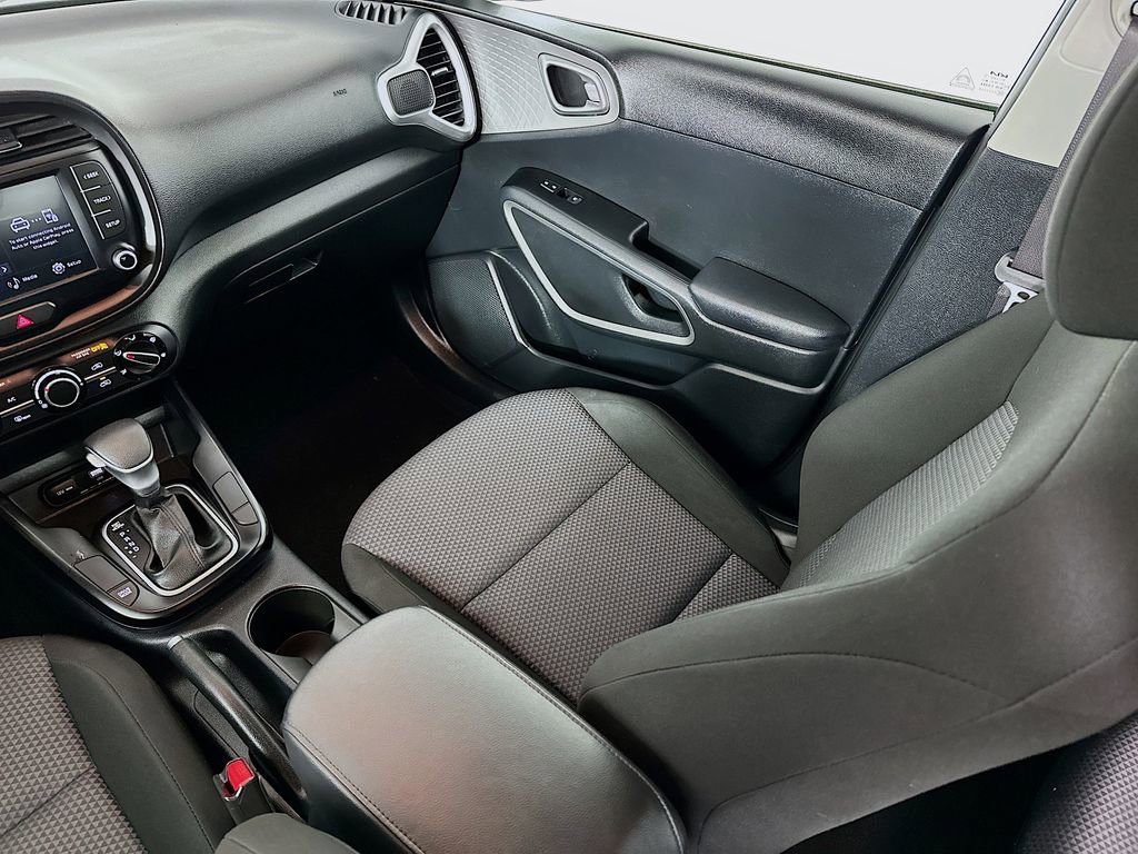 Used 2023 Kia Soul LX w/ Option Group 015 image 22