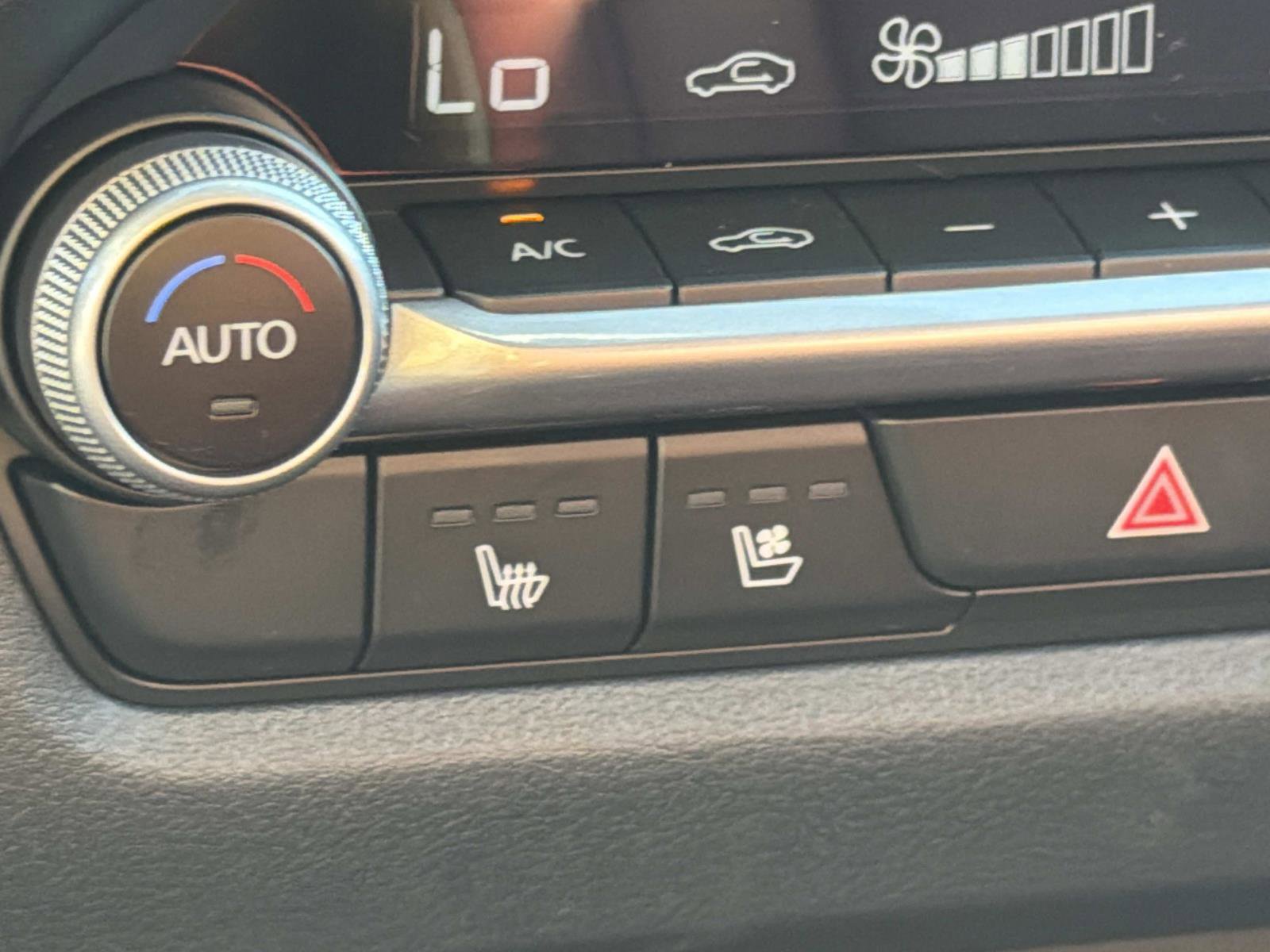 New 2026 MAZDA CX-50 AWD 2.5 Hybrid w/ Premium Pkg image 16