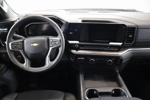 New 2026 Chevrolet Silverado 3500 LTZ w/ LTZ Premium Package image 12