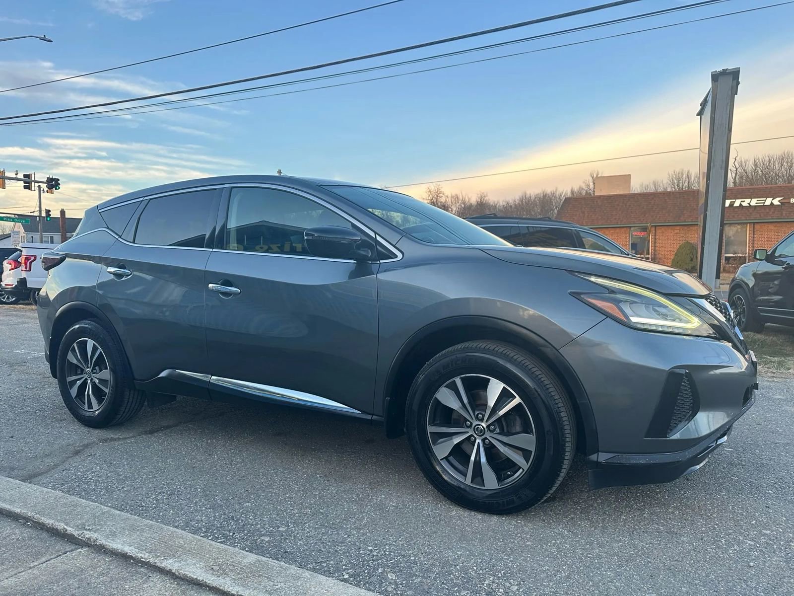 Used 2019 Nissan Murano S image 8