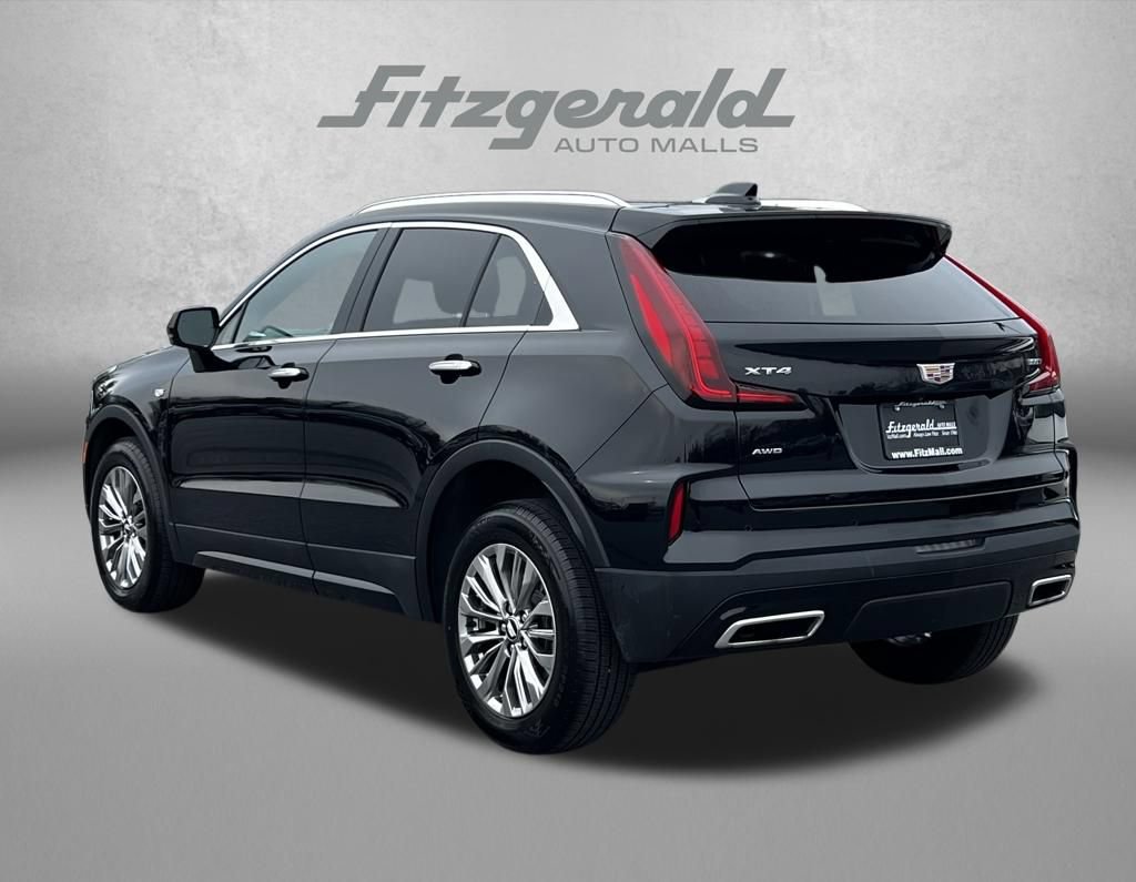 Used 2024 Cadillac XT4 Premium Luxury AWD/4WD image 8