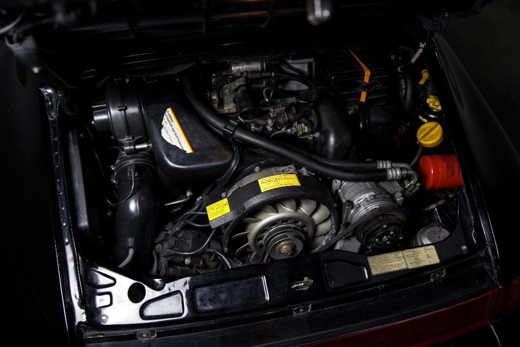 Used 1991 Porsche 911 Carrera RWD image 35