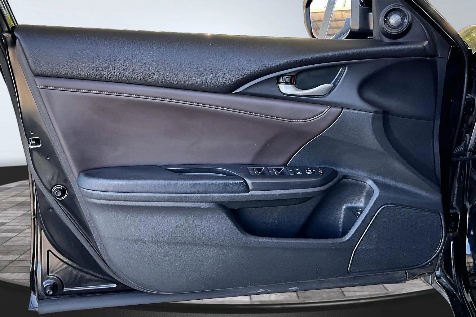 Used 2019 Honda Insight Touring image 17