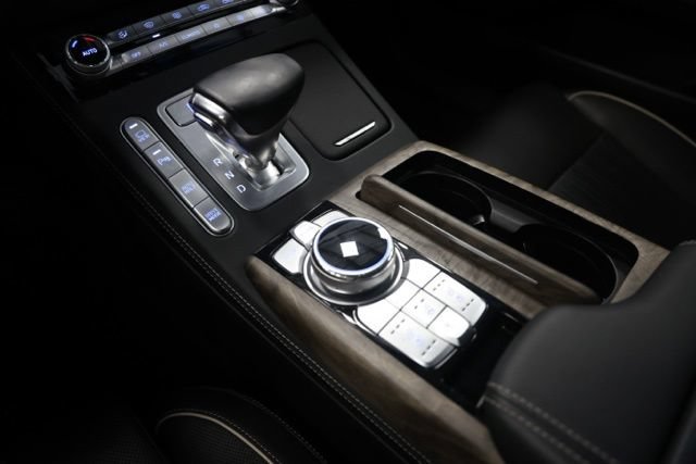 Used 2021 Genesis G90 3.3T Premium RWD image 31