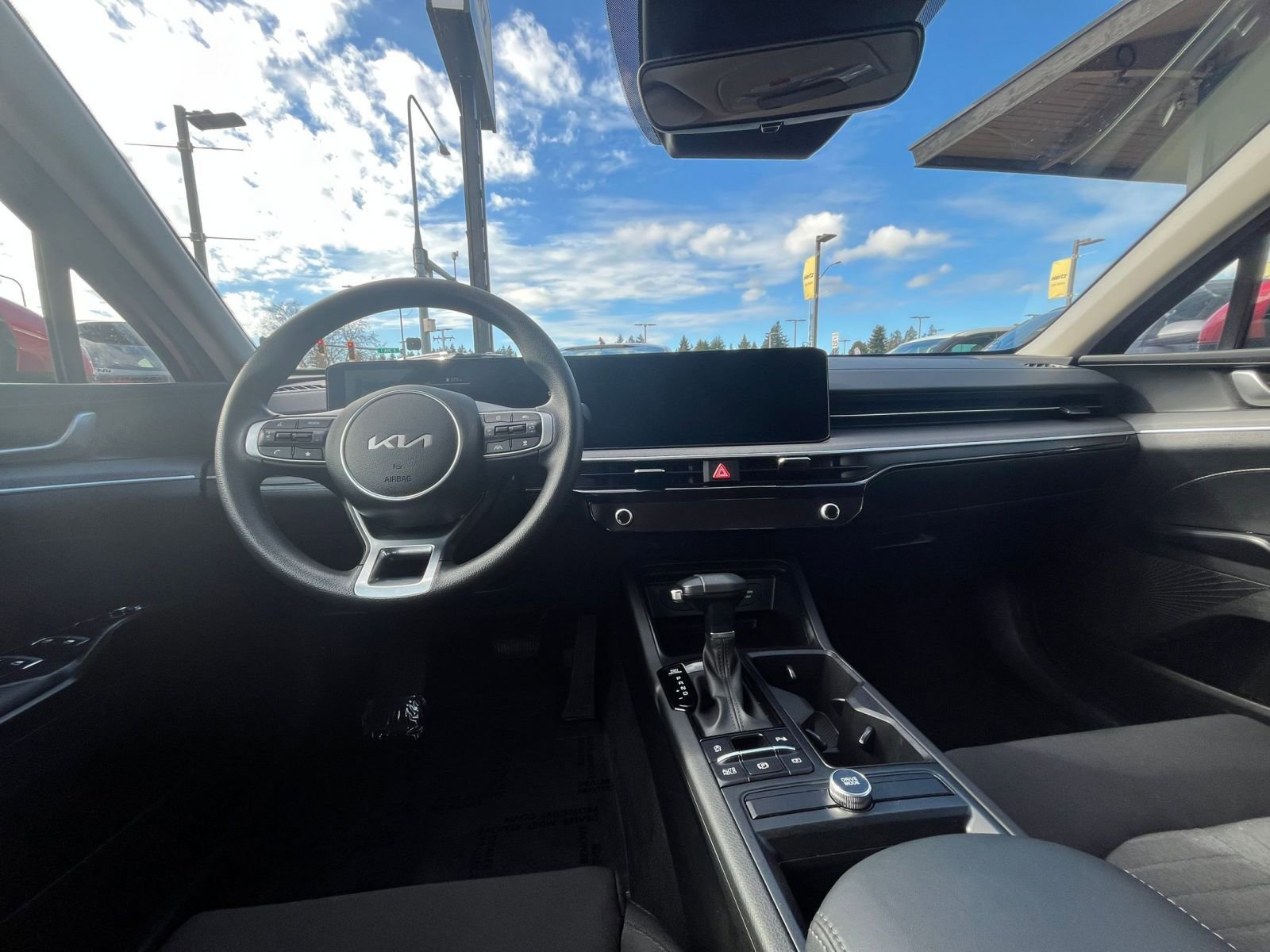 Used 2025 Kia K5 LXS image 34