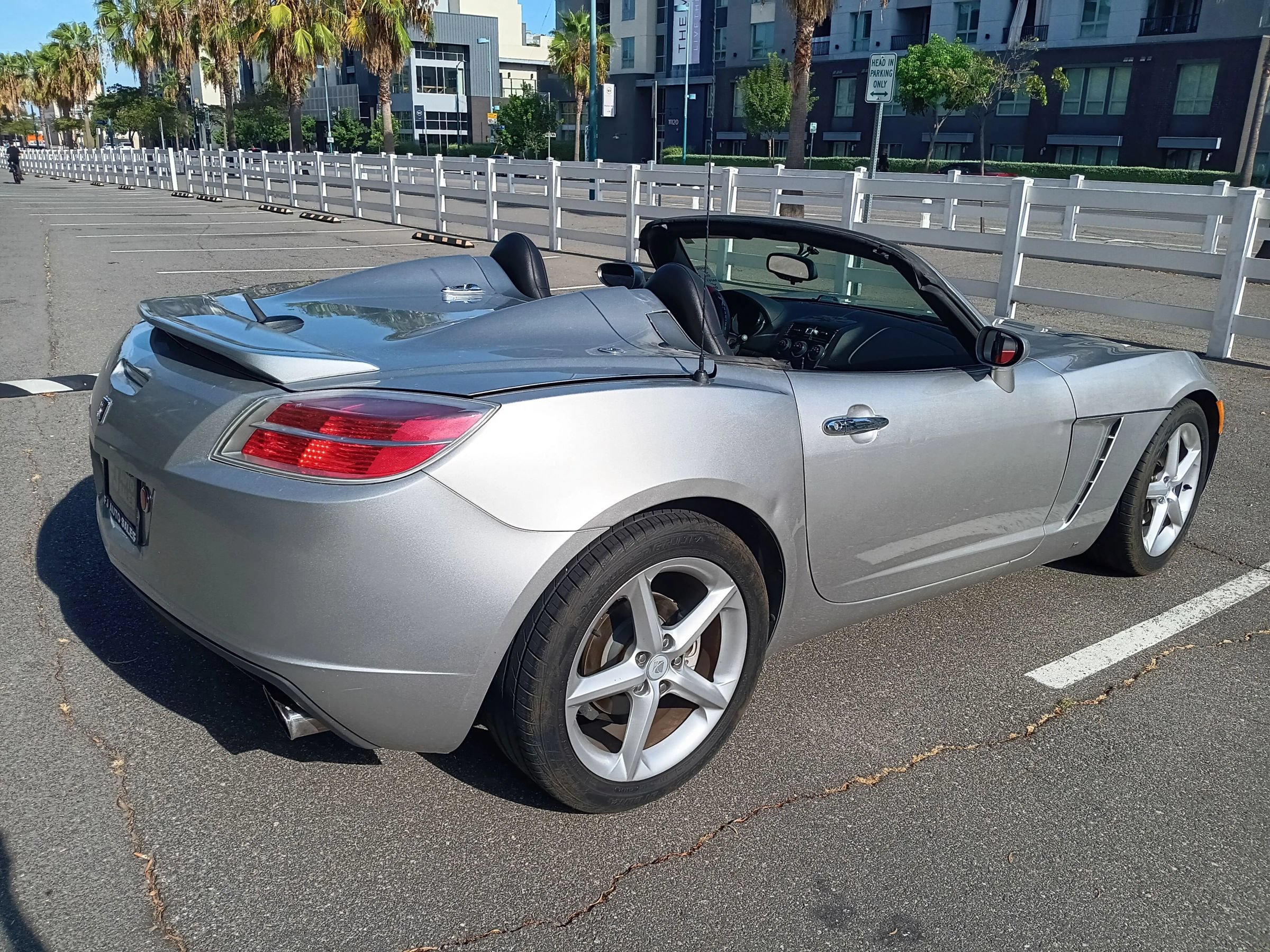 Used 2007 Saturn Sky w/ Premium Trim Pkg RWD image 17