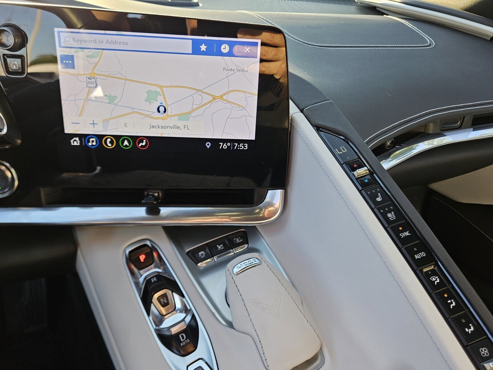 Certified 2020 Chevrolet Corvette Stingray Preferred Cpe w/ 2LT Preferred Equipment Group image 22