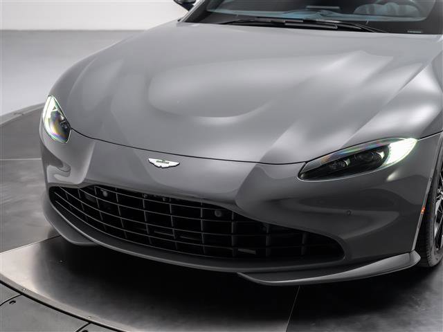 Used 2021 Aston Martin V8 Vantage Automatic image 26