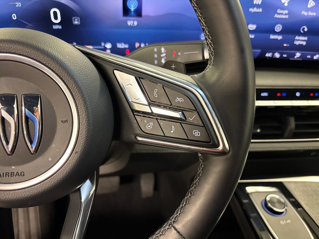 Certified 2025 Buick Enclave Preferred image 35