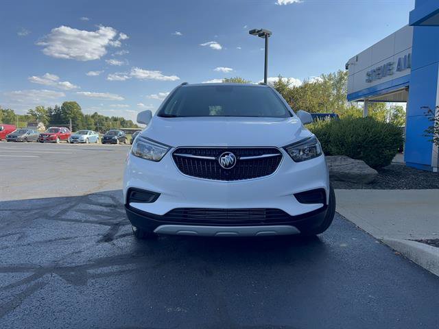 Used 2022 Buick Encore Preferred w/ Safety Package image 2