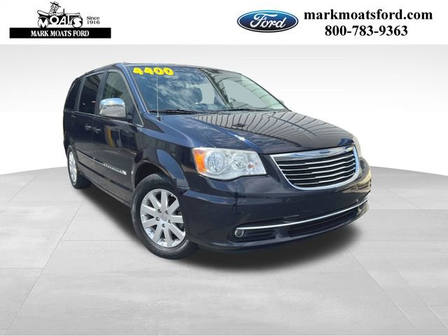 Used 2011 Chrysler Town & Country Touring-L w/ Entertainment Group #2