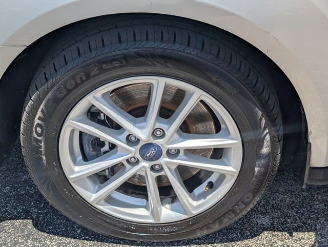 Used 2019 Ford Transit Connect XLT FWD image 14