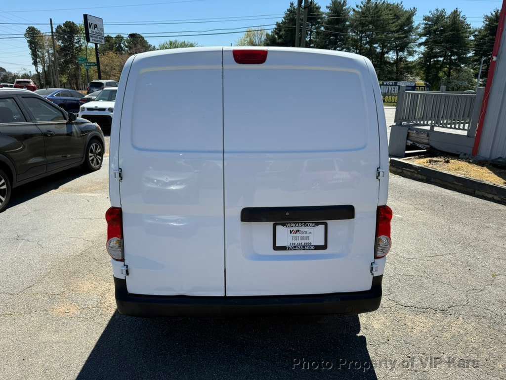 Used 2017 Nissan NV200 S image 6