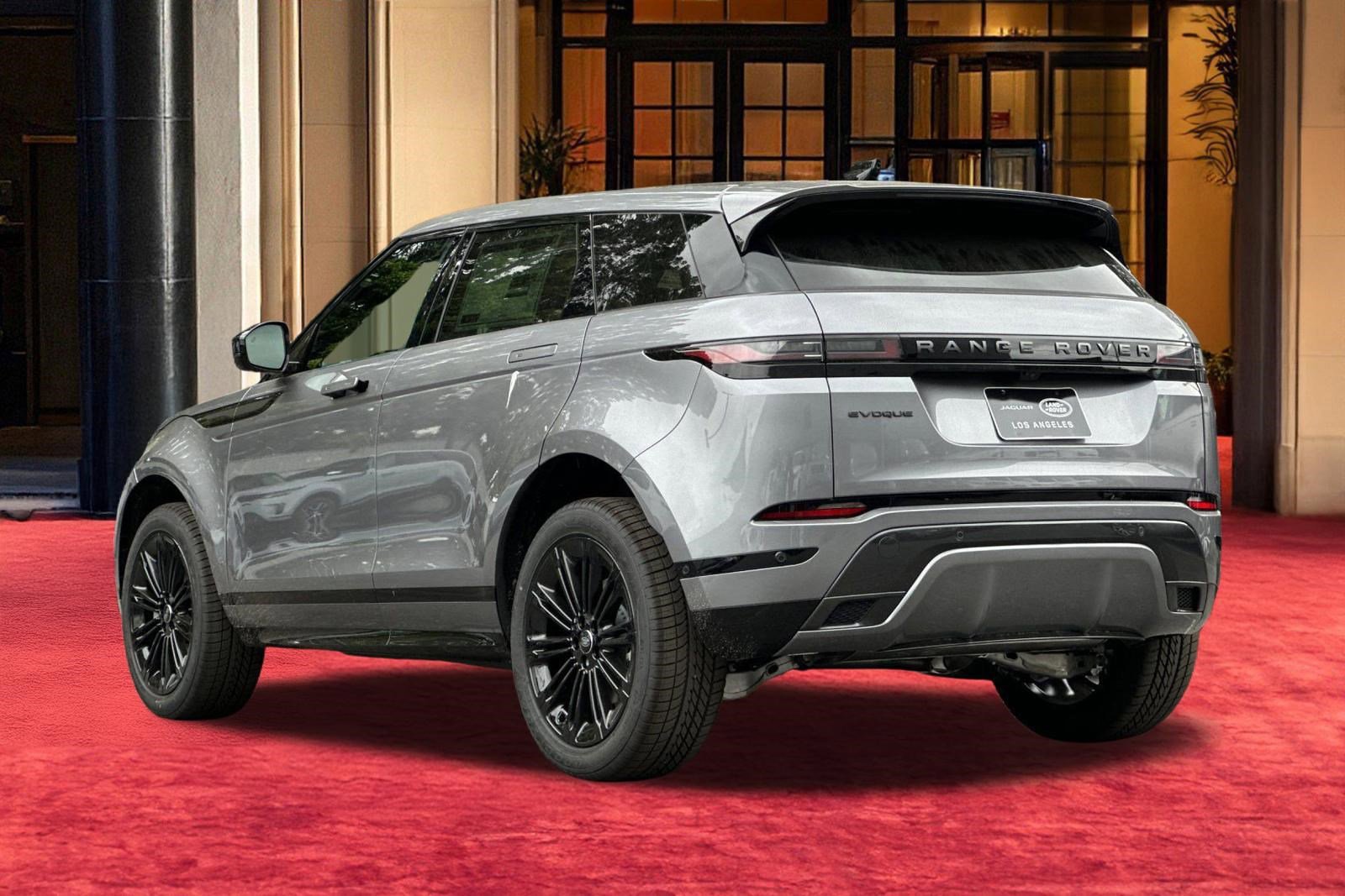 New 2026 Land Rover Range Rover Evoque Dynamic SE AWD/4WD image 3