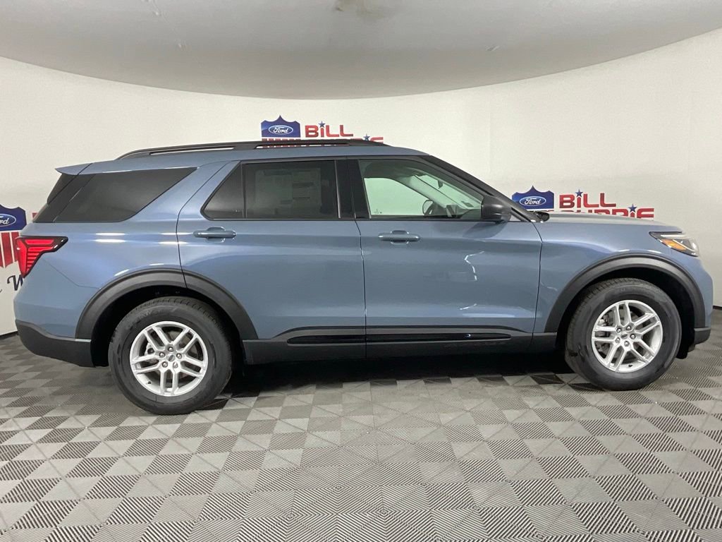 New 2026 Ford Explorer Active image 2