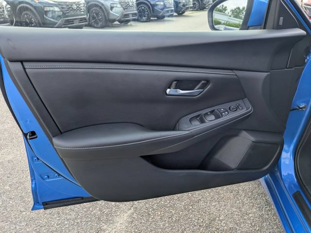 Used 2025 Nissan Sentra SV FWD image 11