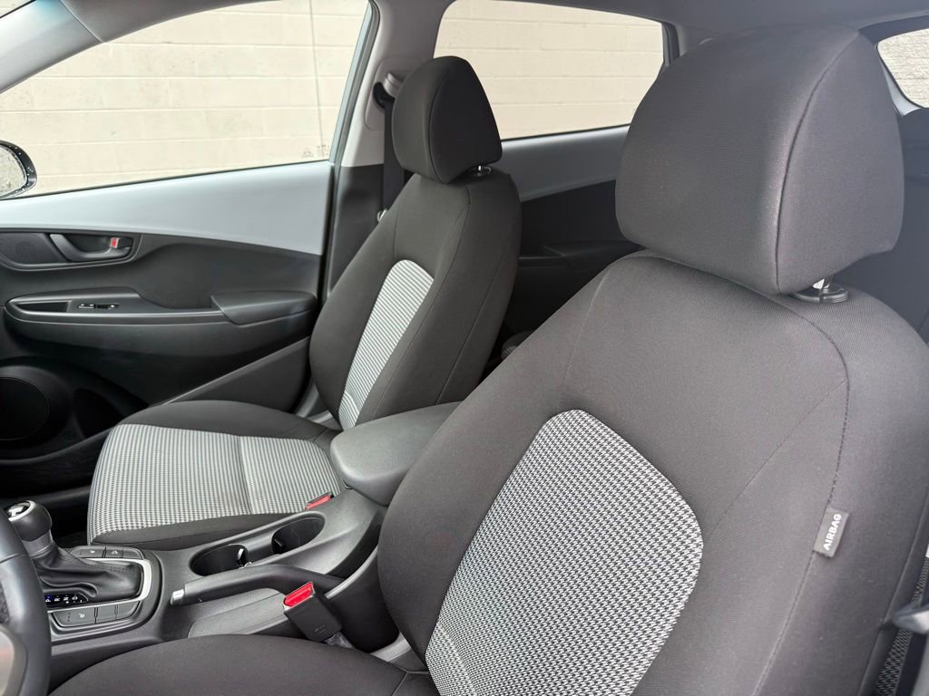 Used 2018 Hyundai Kona SEL w/ SEL Tech Package 02 image 22