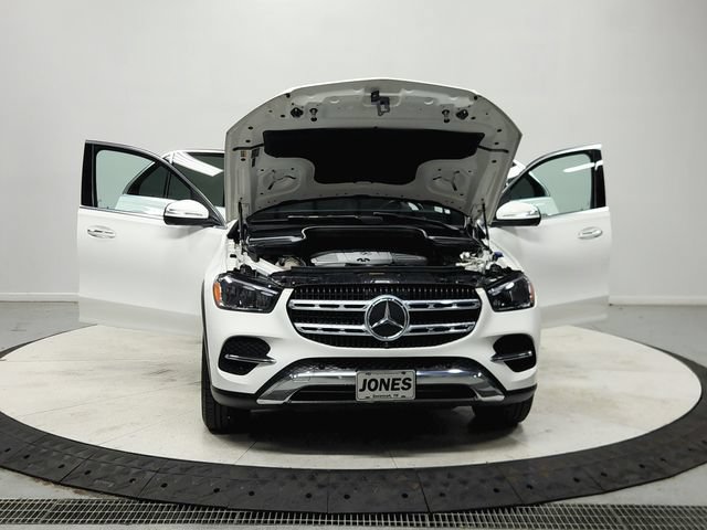 Used 2024 Mercedes-Benz GLE 450e 4MATIC image 11