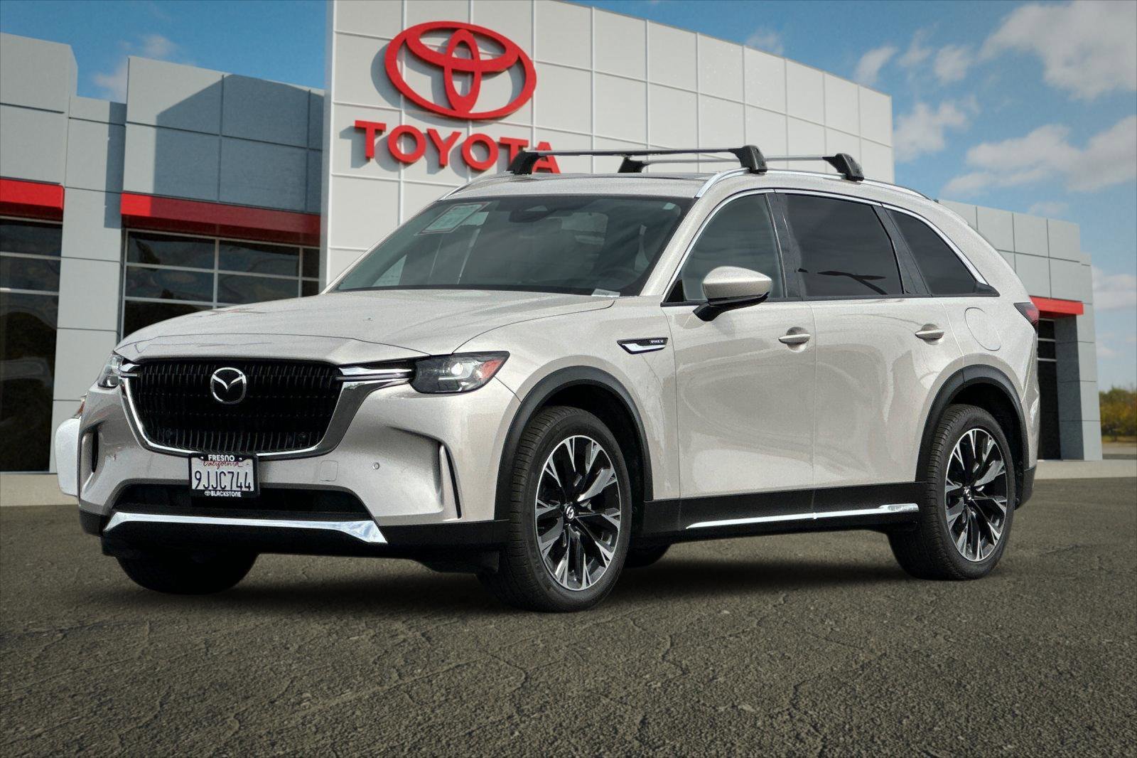 Used 2024 MAZDA CX-90 Plug-In Hybrid w/ Premium Pkg AWD/4WD image 7