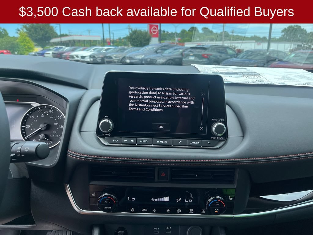 New 2026 Nissan Rogue SV AWD/4WD image 17