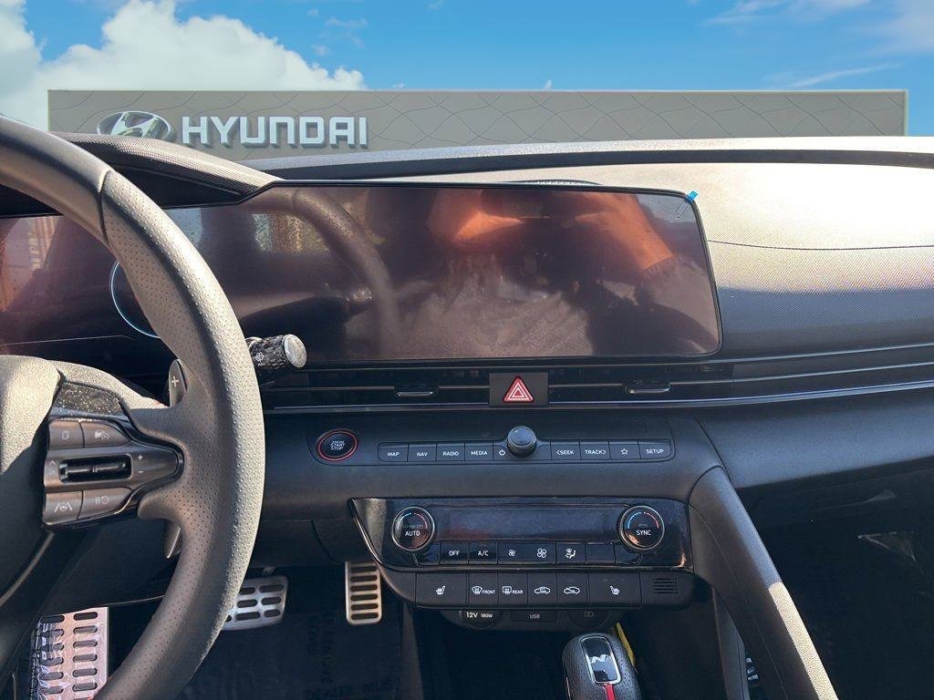 Certified 2025 Hyundai Elantra N Line image 20