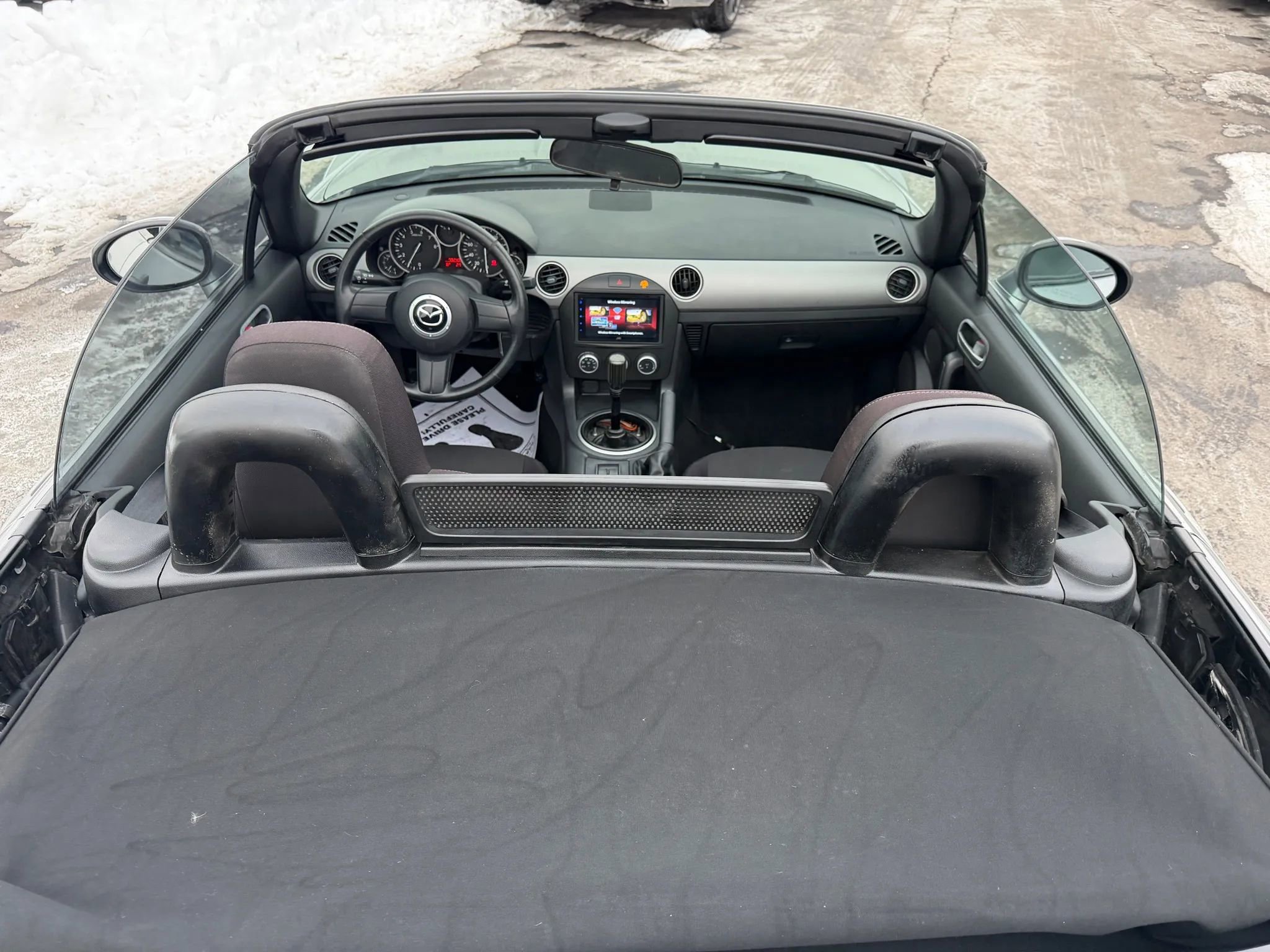 Used 2010 MAZDA MX-5 Miata Sport image 12