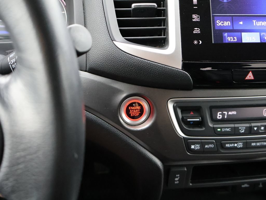Used 2017 Honda Pilot EX-L image 28