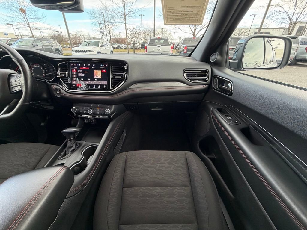 Certified 2025 Dodge Durango GT image 20