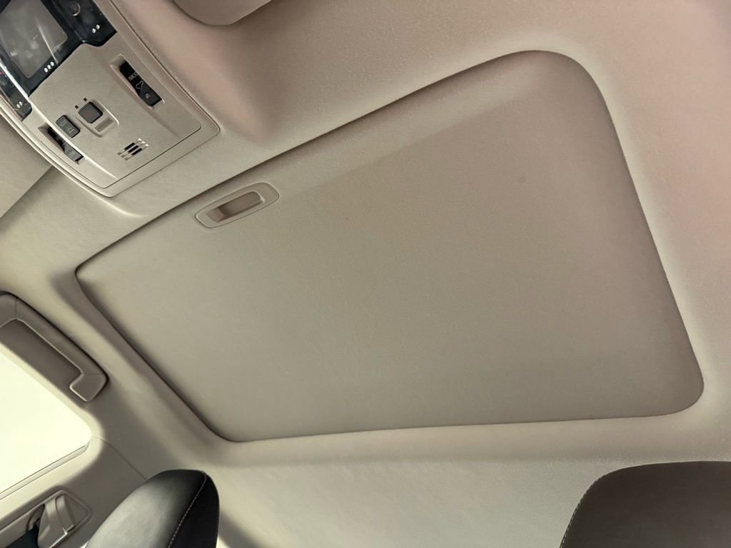 Used 2017 Lexus ES 350 w/ Luxury Package image 17