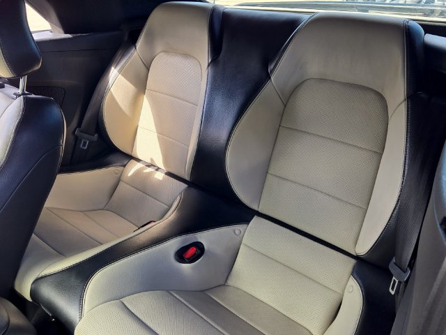 Used 2022 Ford Mustang Premium RWD image 12