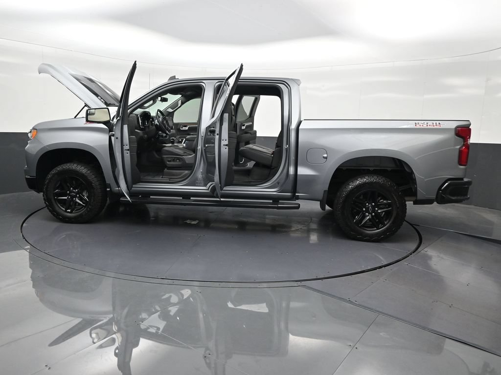 Used 2024 Chevrolet Silverado 1500 LT Trail Boss w/ Convenience Package II AWD/4WD image 35