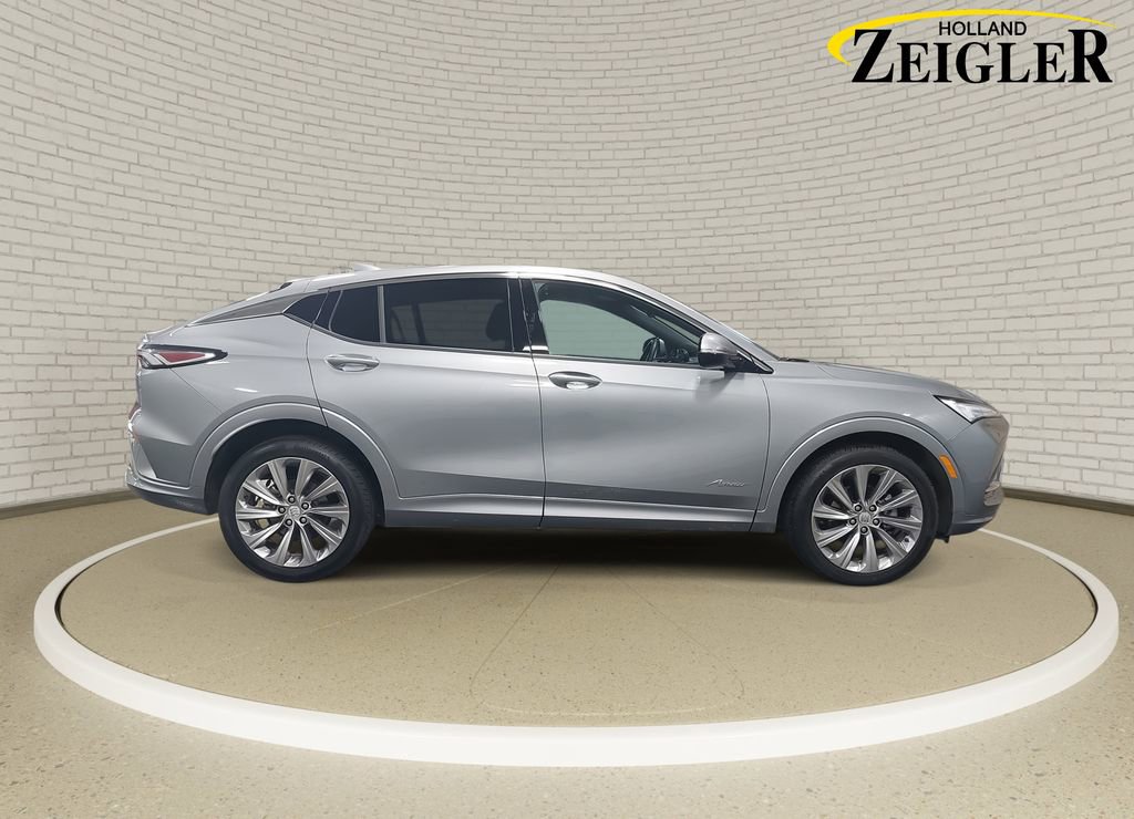 Used 2025 Buick Envista Avenir FWD image 4