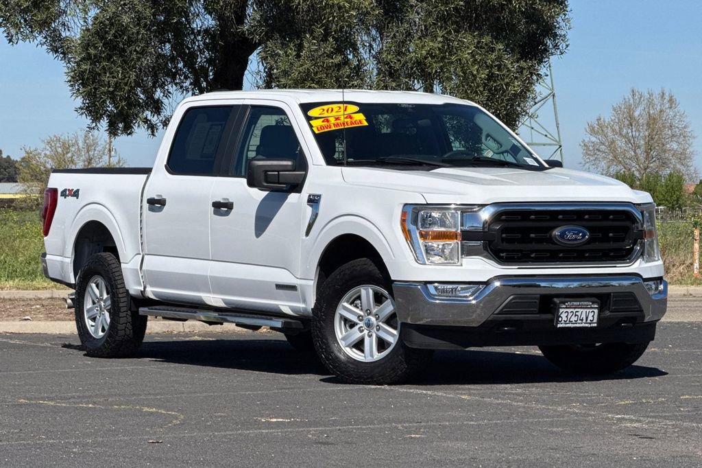 Used 2021 Ford F150 XLT image 2