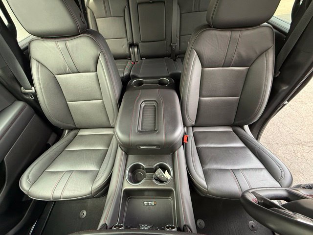 Used 2022 Chevrolet Tahoe RST w/ Luxury Package AWD/4WD image 19