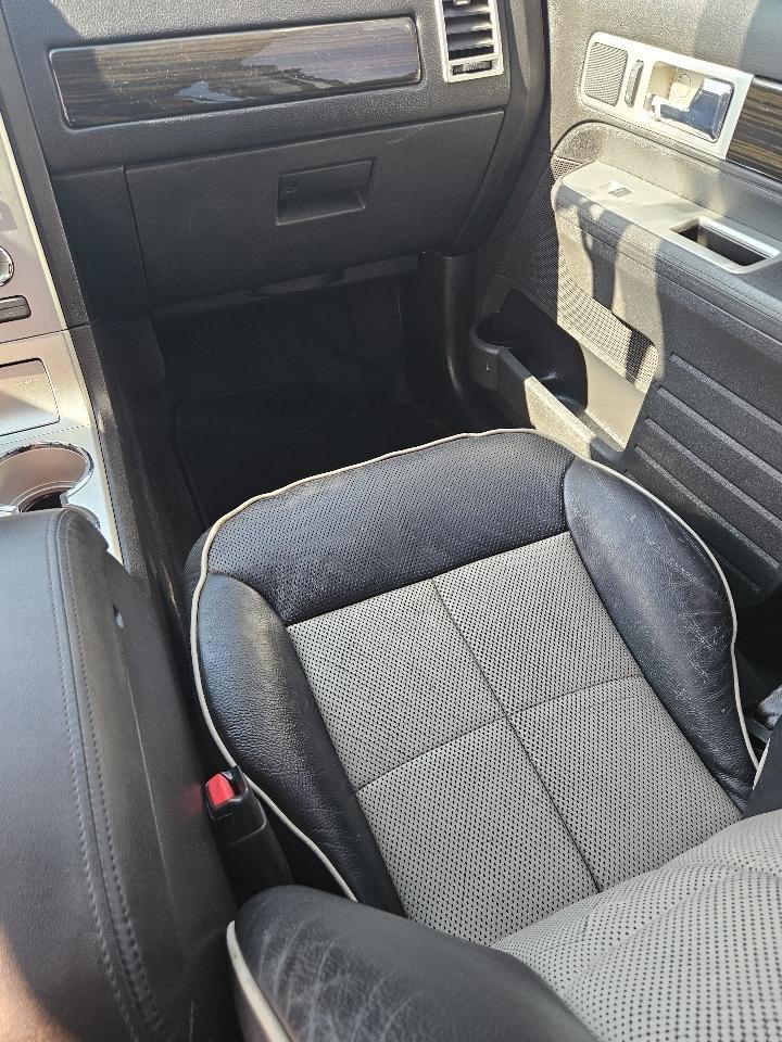Used 2009 Lincoln MKX AWD image 10