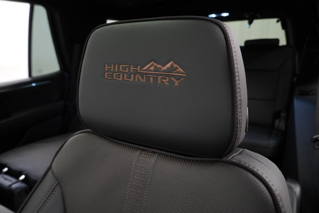New 2026 Chevrolet Tahoe High Country AWD/4WD image 15