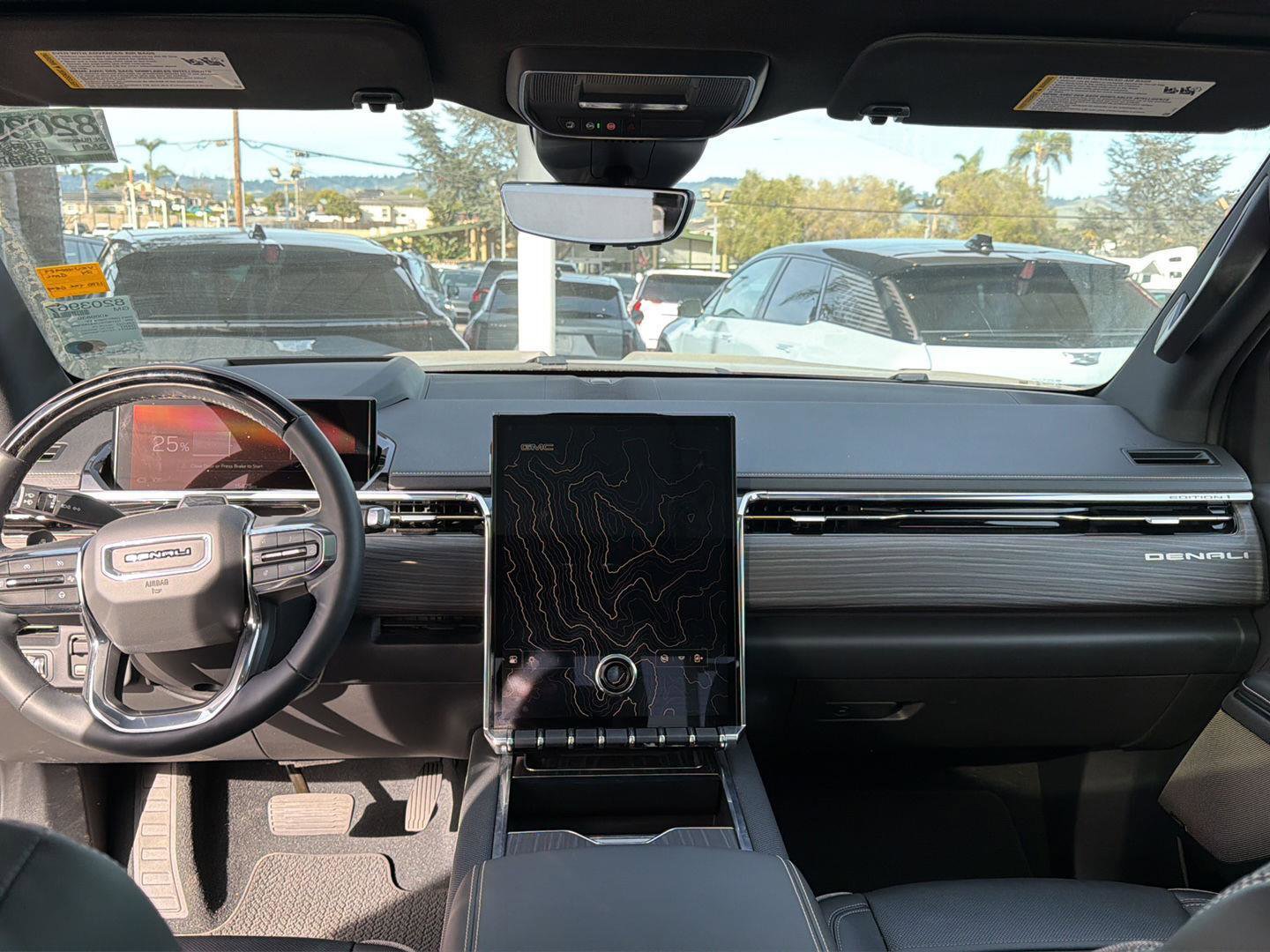 Used 2024 GMC Sierra EV Denali AWD/4WD image 7