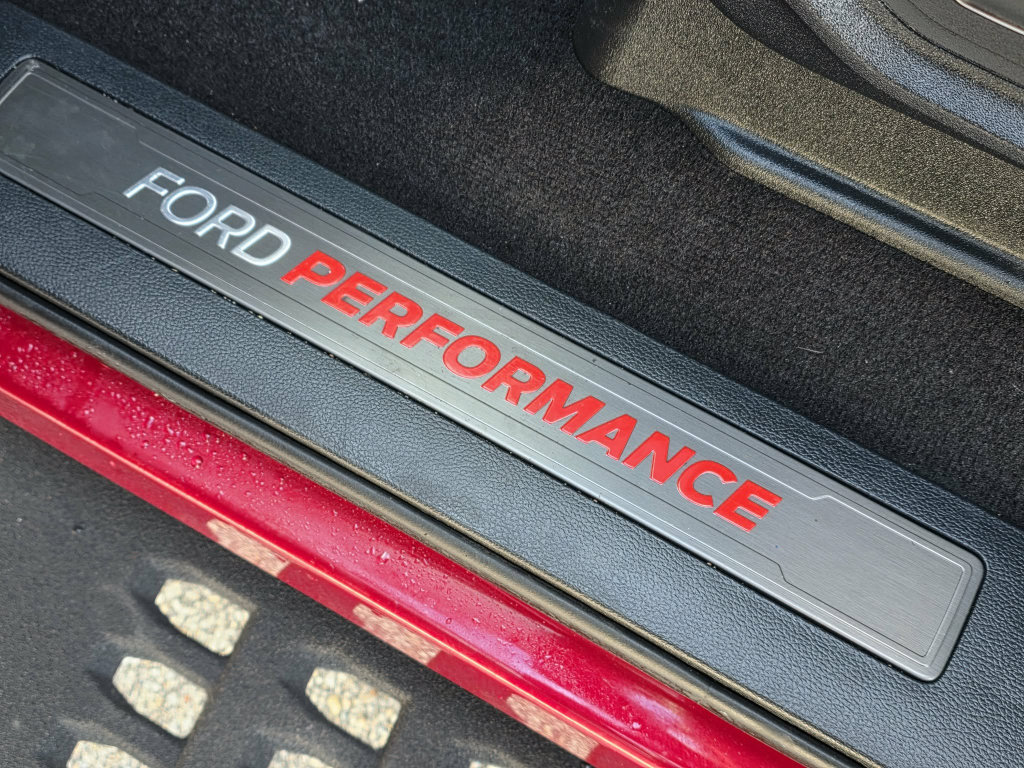 Used 2018 Ford F150 Raptor w/ Equipment Group 801A Mid image 15