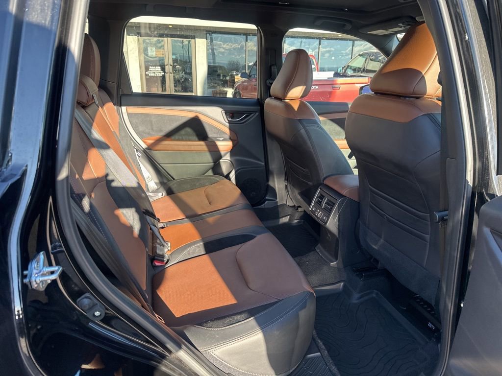 Used 2025 Subaru Forester Touring w/ Popular Package - Touring image 14