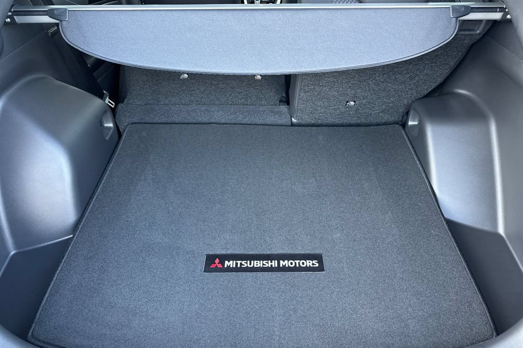 New 2026 Mitsubishi Eclipse Cross ES AWD/4WD image 15
