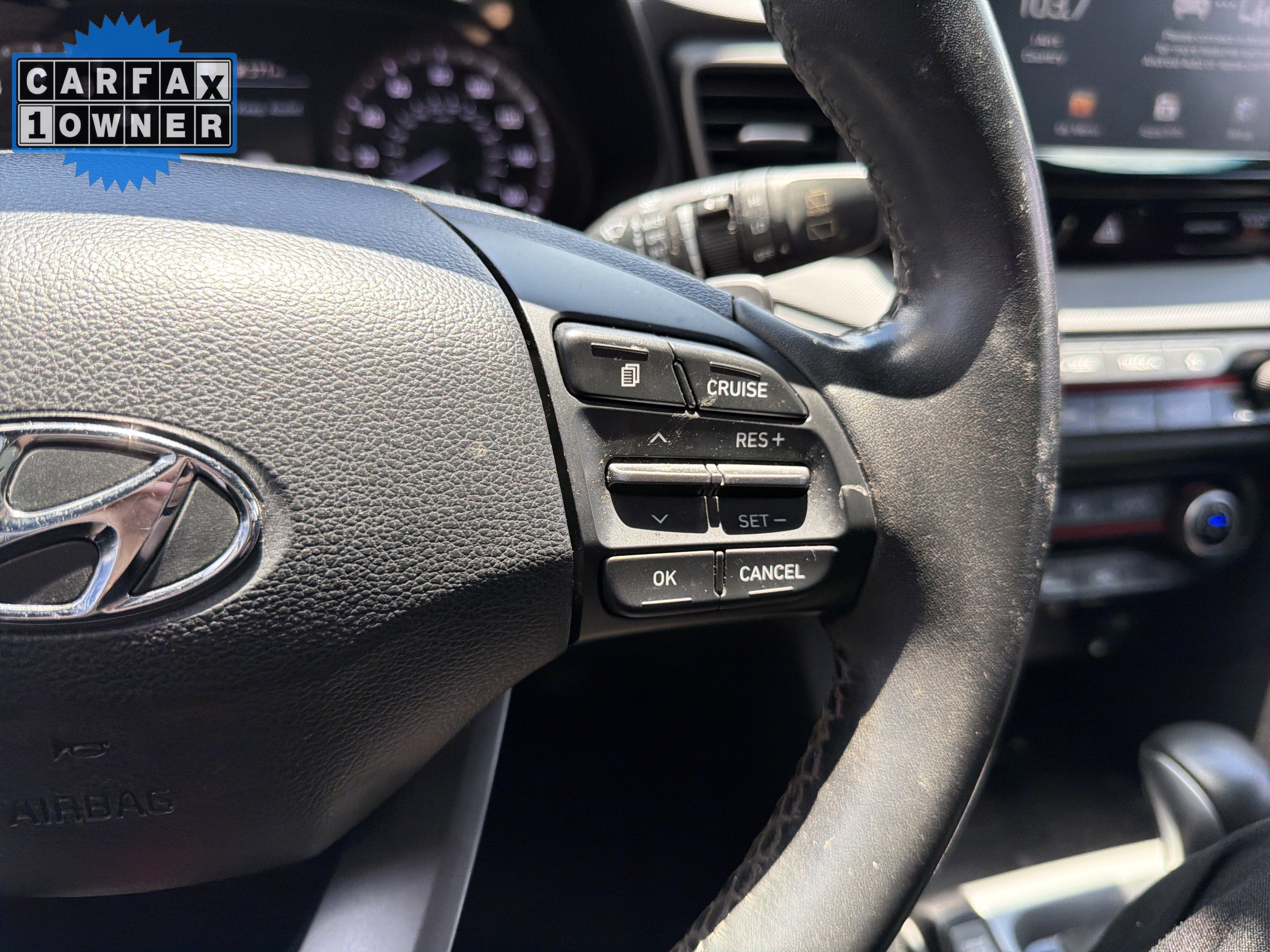 Used 2019 Hyundai Veloster 2.0 Premium FWD image 20