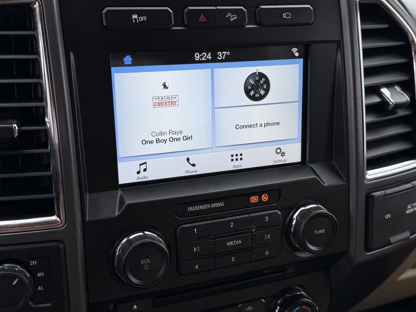 Used 2017 Ford F250 XLT w/ XLT Value Package image 17