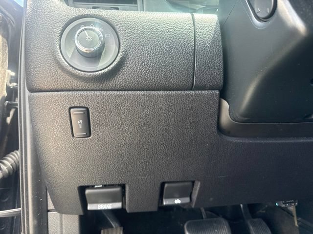 Used 2015 Lincoln Navigator L 4WD image 15
