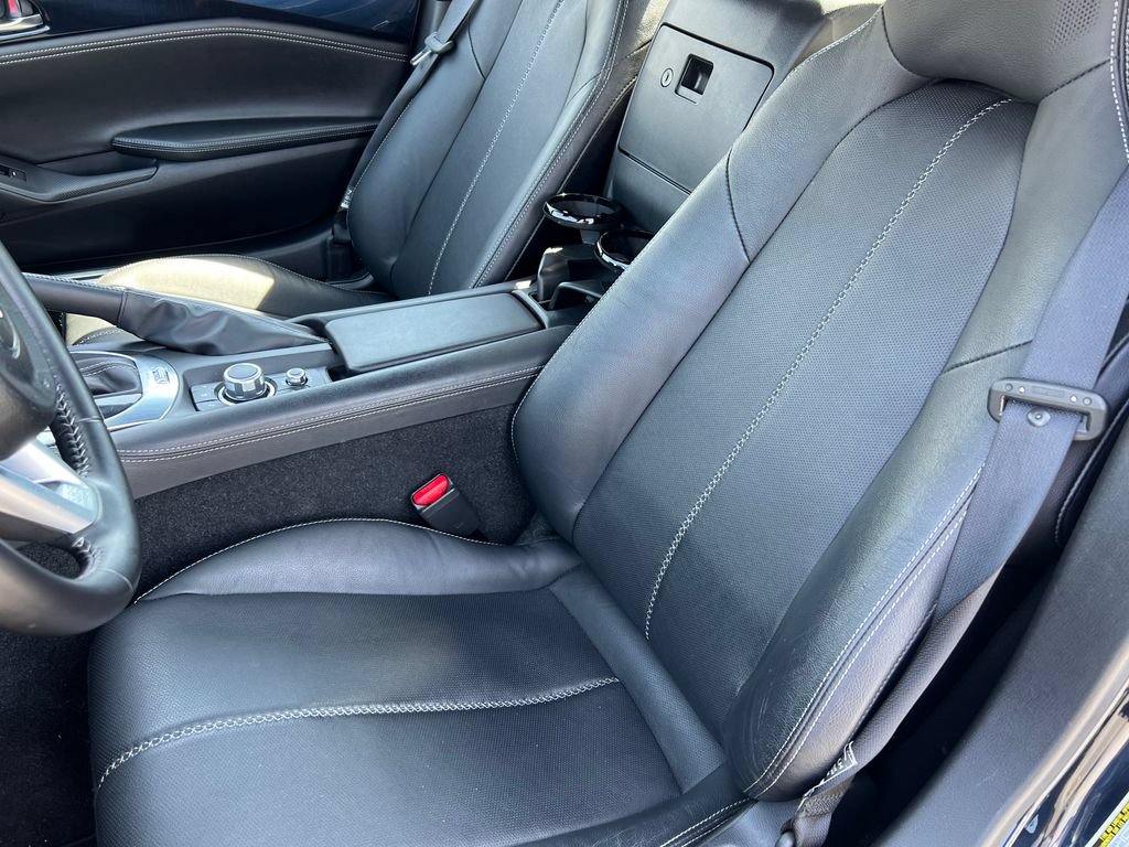 Used 2025 MAZDA MX-5 Miata RF Grand Touring RWD image 10