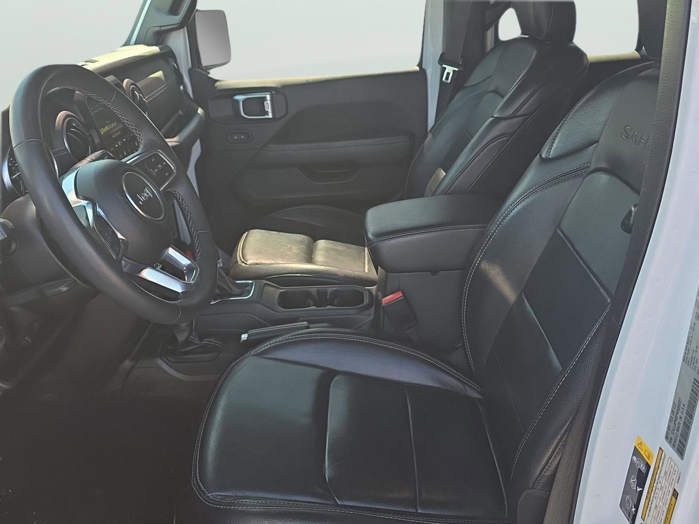 Used 2023 Jeep Wrangler Unlimited Sahara w/ Cold Weather Group AWD/4WD image 47