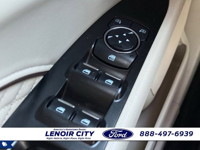Certified 2018 Ford Fusion Platinum image 18