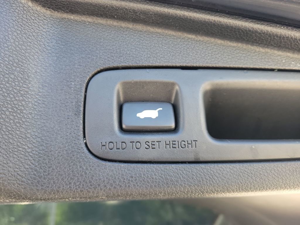 Used 2017 Honda CR-V EX-L image 18