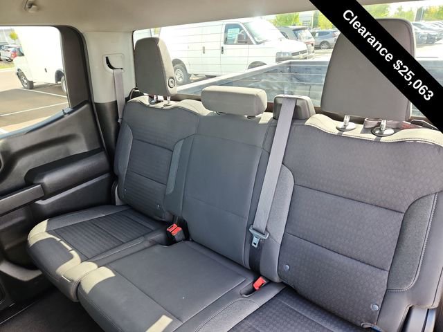 Used 2022 Chevrolet Silverado 1500 Custom image 24
