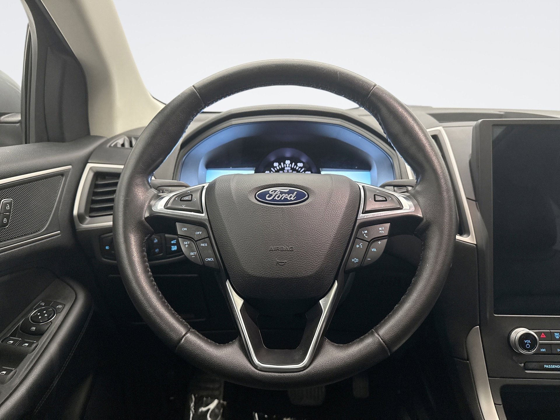 Used 2022 Ford Edge SEL w/ Convenience Package AWD/4WD image 12