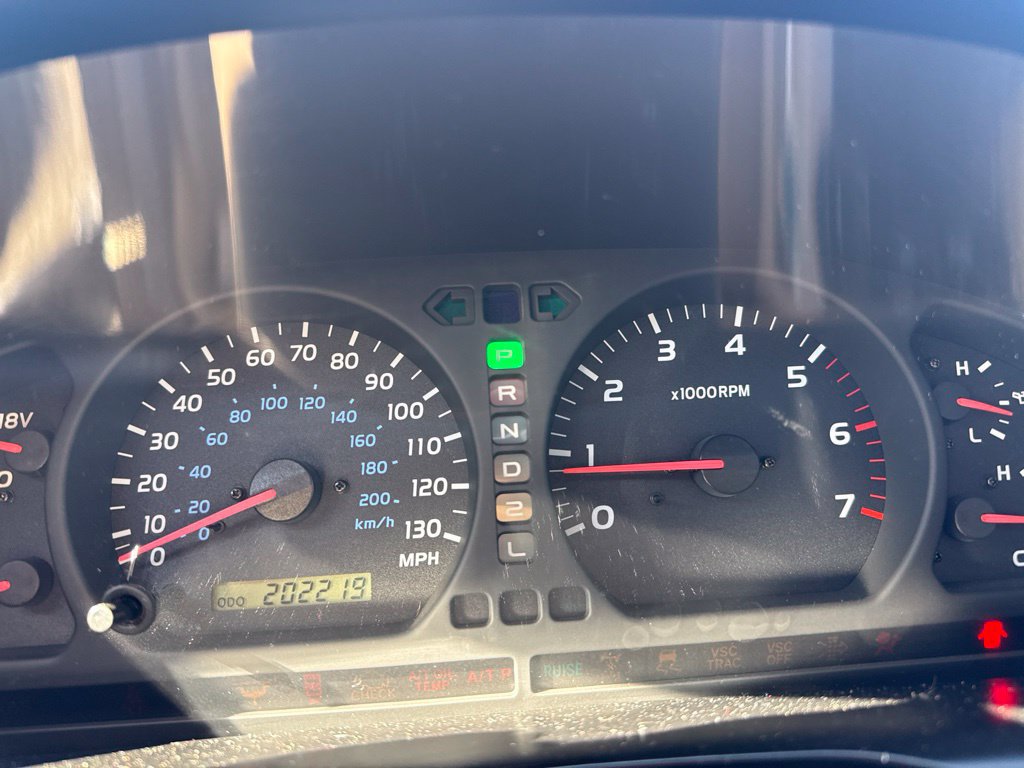 Used 2000 Toyota Land Cruiser AWD/4WD image 13